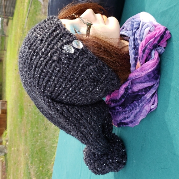 Beanie hat - Picture 2 of 2